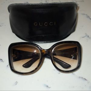 Authentic Gucci Sunglasses w/case
